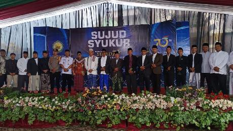 Wujud Kesyukuran Menginjak Usia ke- 70 Tahun, Maqnaul Ulum Laksanakan Sujud Syukur